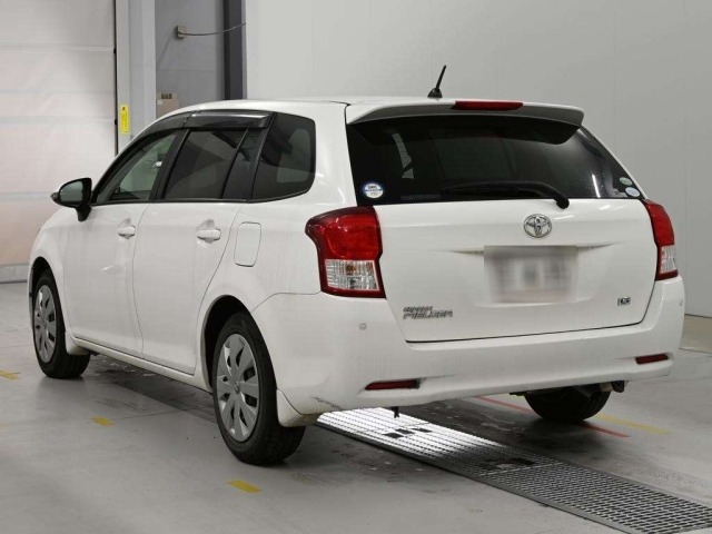 Toyota COROLLA FIELDER 2014 8456851-6