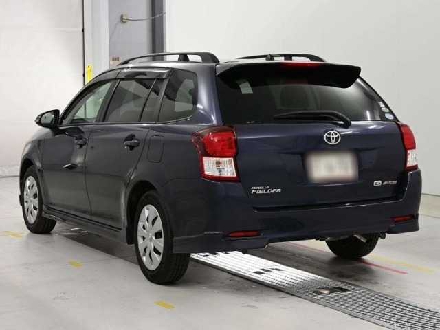 Toyota COROLLA FIELDER 2013 8456852-6