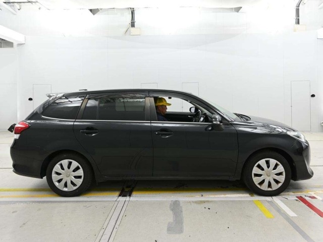 Toyota COROLLA FIELDER 2016 8456858-3