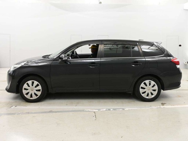 Toyota COROLLA FIELDER 2016 8456858-4