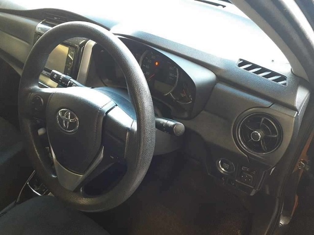 Toyota COROLLA FIELDER 2016 8456858-9