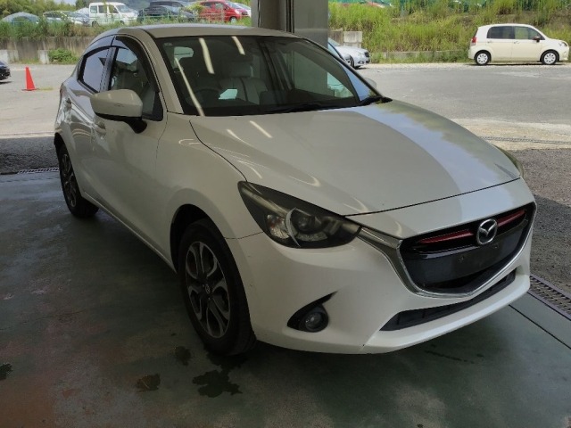 Mazda DEMIO 2016 8454477-3