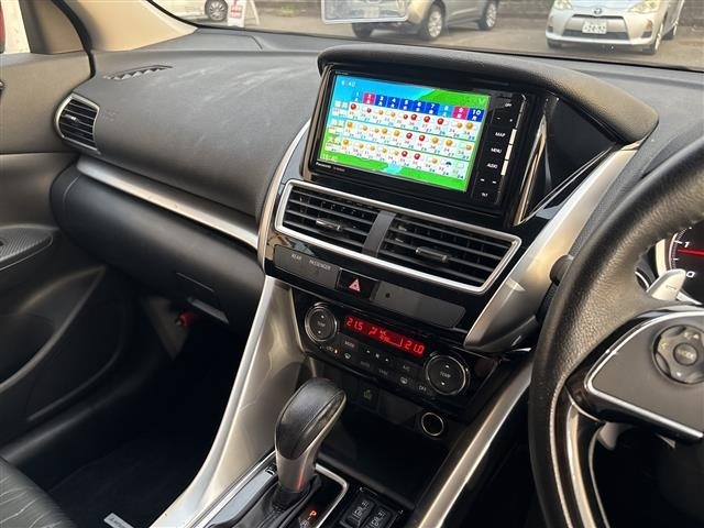 Mitsubishi ECLIPSE CROSS 2020 8444981-4