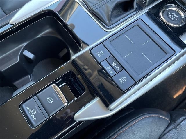 Mitsubishi ECLIPSE CROSS 2018 8445028-1