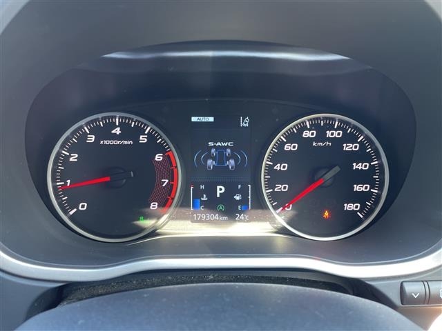 Mitsubishi ECLIPSE CROSS 2018 8445028-3