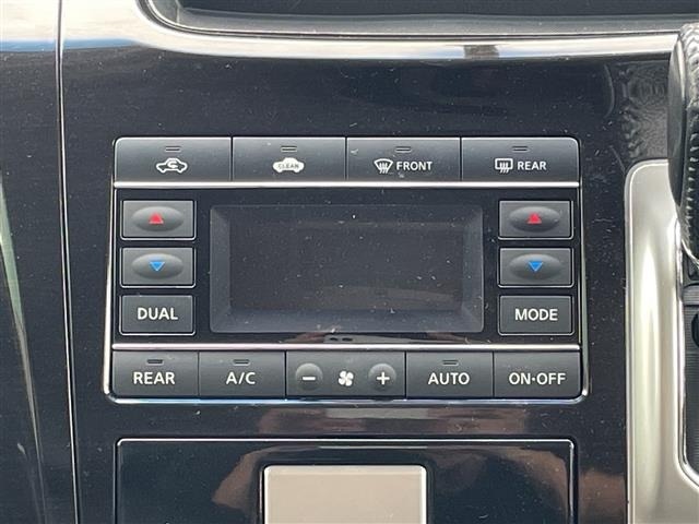 Nissan ELGRAND 2013 8454612-11