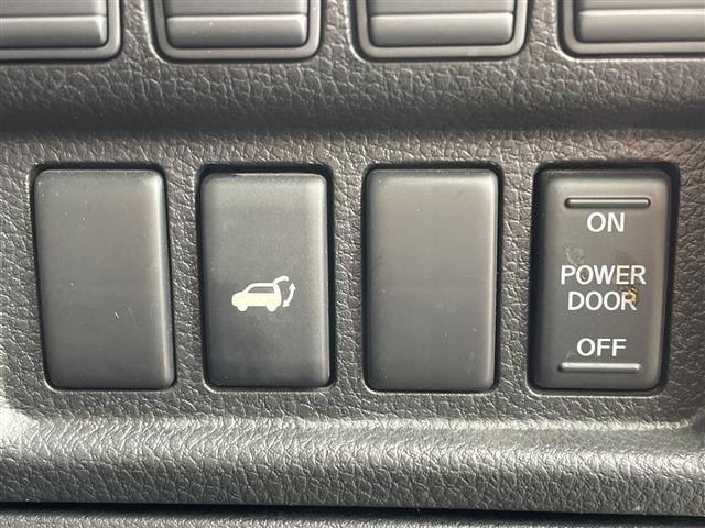 Nissan ELGRAND 2013 8454612-2