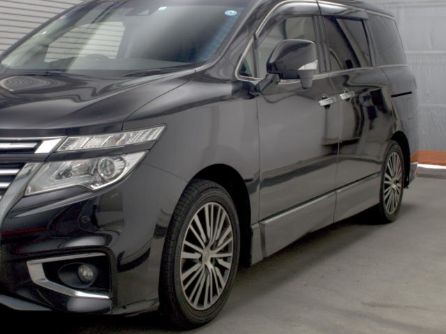 Nissan ELGRAND 2020 8454623-4