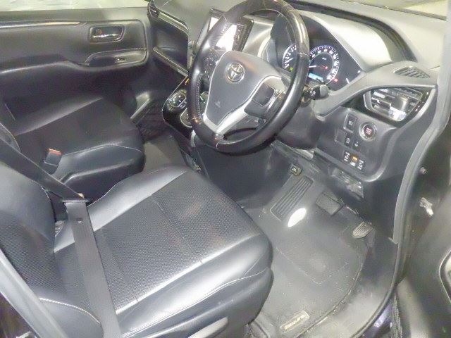Toyota ESQUIRE 2015 8464289-3