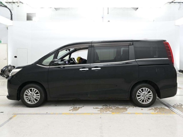 Toyota ESQUIRE 2014 8464366-4