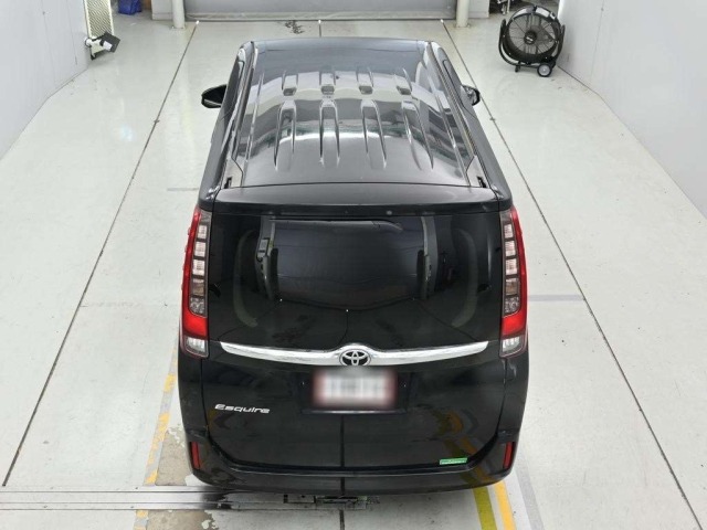 Toyota ESQUIRE 2014 8464366-8