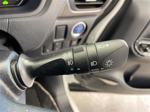 Toyota ESQUIRE 2021 8464570-8