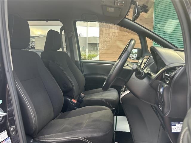 Toyota ESQUIRE 2015 8464571-3