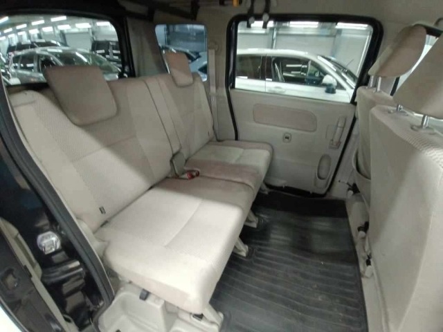 Suzuki EVERY WAGON 2018 8450283-12