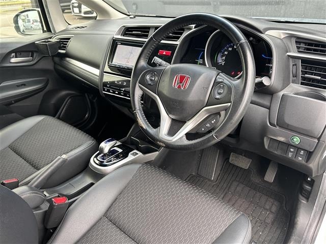 Honda FIT 2015 8444073-22