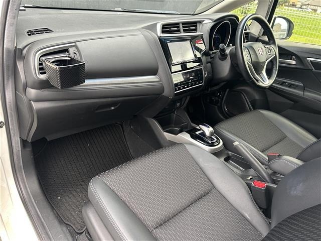 Honda FIT 2015 8444073-6