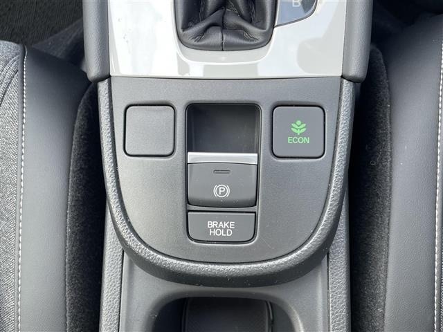 Honda FIT 2024 8444105-8