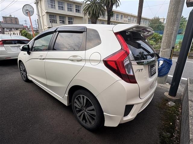 Honda FIT 2016 8444142-3