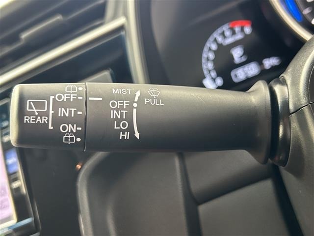 Honda FIT 2017 8444211-5