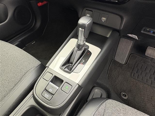 Honda FIT 2023 8444244-9