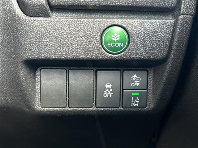 Honda FIT 2017 8444296-16