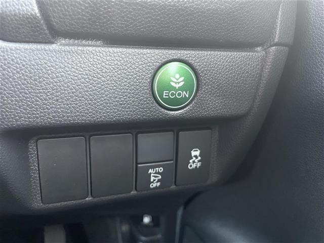 Honda FIT 2015 8444297-10