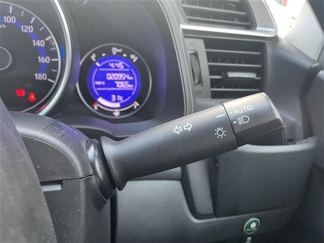 Honda FIT 2015 8444297-7