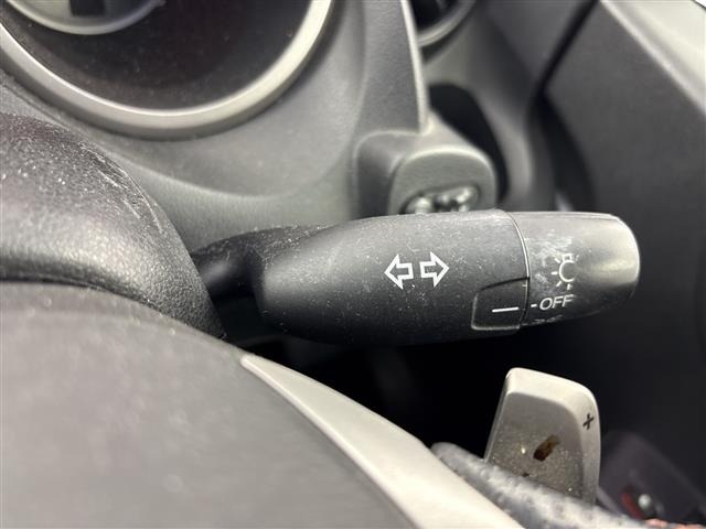 Honda FIT 2008 8444320-11