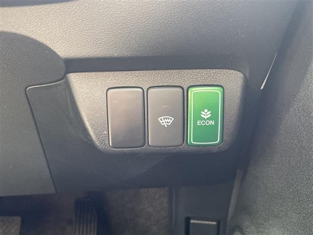 Honda FIT 2009 8444331-1