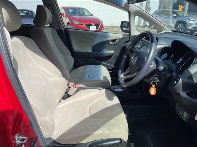 Honda FIT 2009 8444331-7