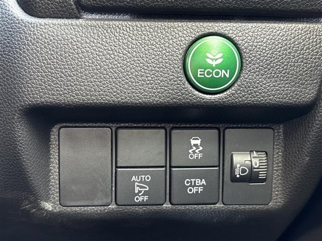 Honda FIT 2017 8444365-4