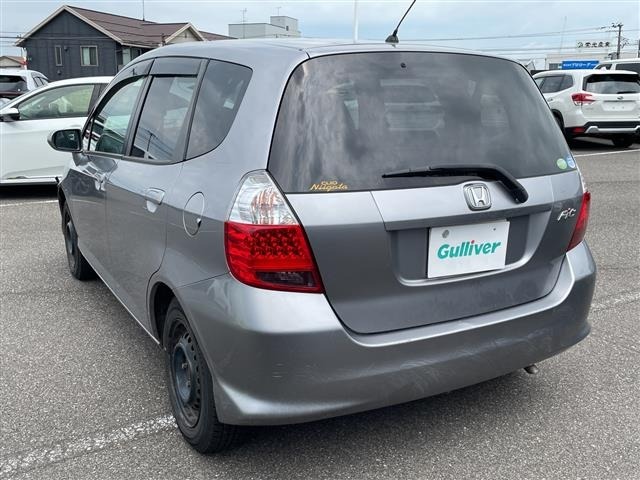 Honda FIT 2006 8444377-2