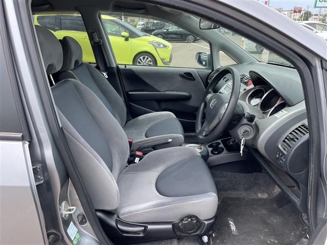 Honda FIT 2006 8444377-7