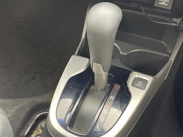 Honda FIT 2015 8444378-18