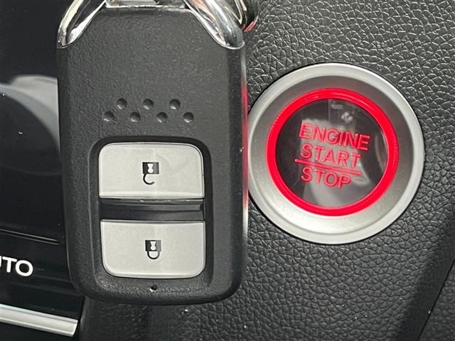 Honda FIT 2018 8444414-23