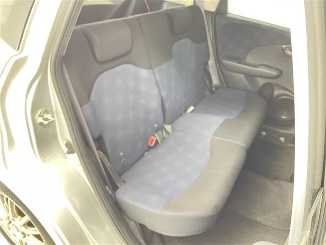 Honda FIT 2010 8444415-4