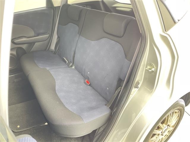 Honda FIT 2010 8444415-6
