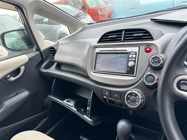 Honda FIT 2011 8444420-2