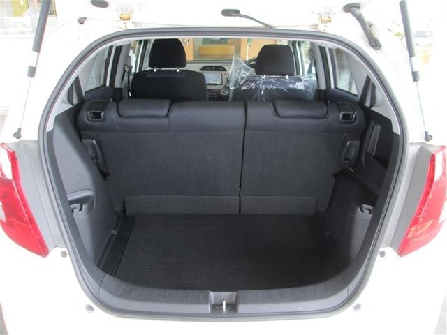 Honda FIT 2010 8444439-11