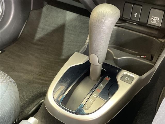 Honda FIT 2018 8444442-1