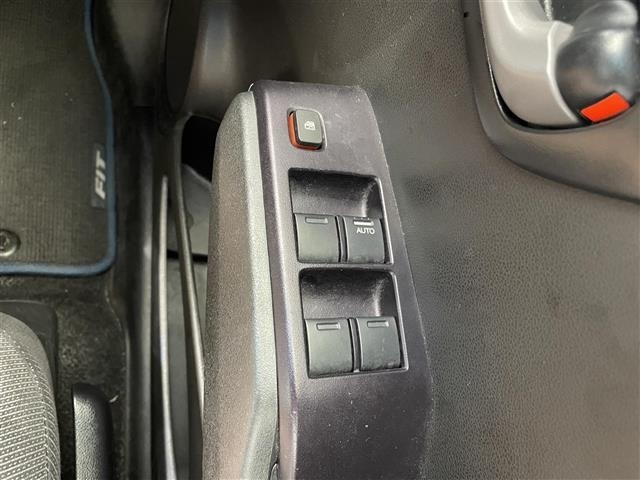 Honda FIT 2010 8444449-5