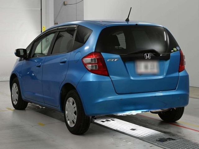 Honda FIT 2010 8444683-6