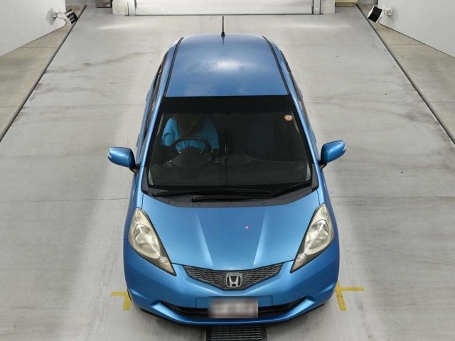 Honda FIT 2010 8444683-7