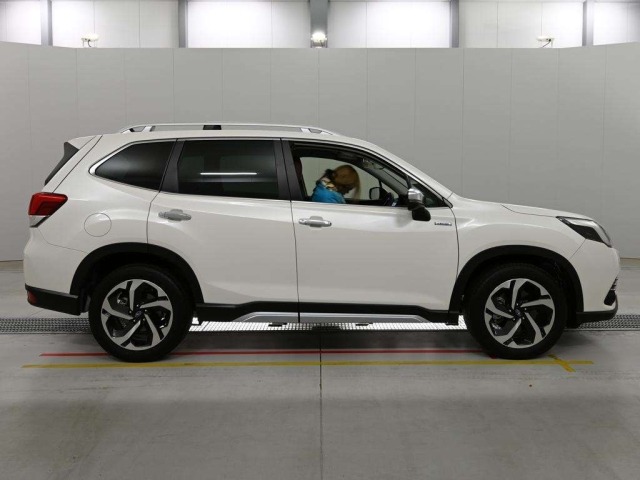 Subaru FORESTER 2023 8458658-3