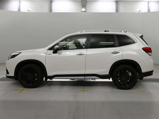 Subaru FORESTER 2022 8458696-4