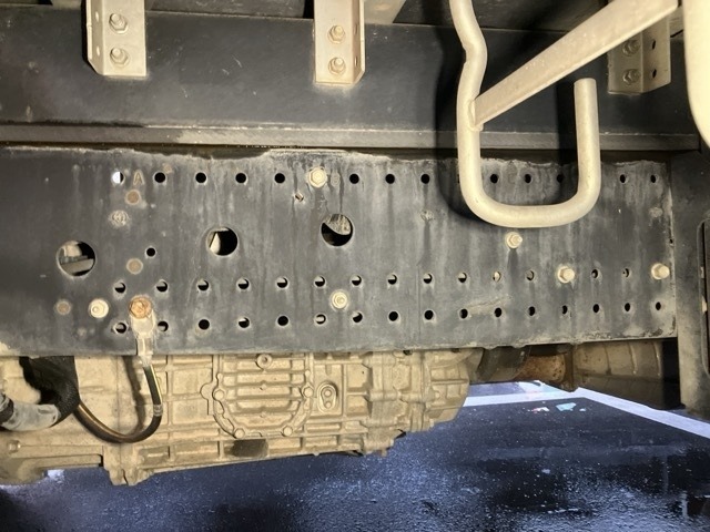 Isuzu FORWARD 2011 8464601-12