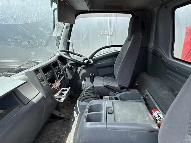 Isuzu FORWARD 2011 8464604-5