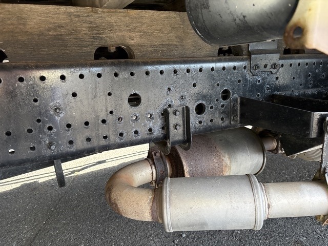 Isuzu FORWARD 2011 8464608-17