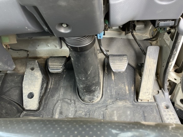 Isuzu FORWARD 2011 8464608-4
