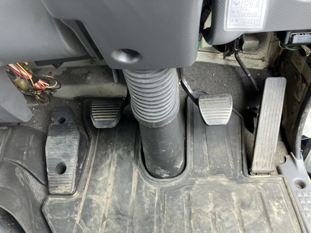Isuzu FORWARD 2014 8464609-4